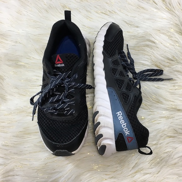 size 7 in boys shoes